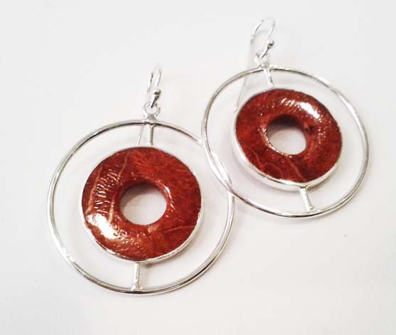 MAJA JEWELRY earns new fans with Sandy Baker Jewelry